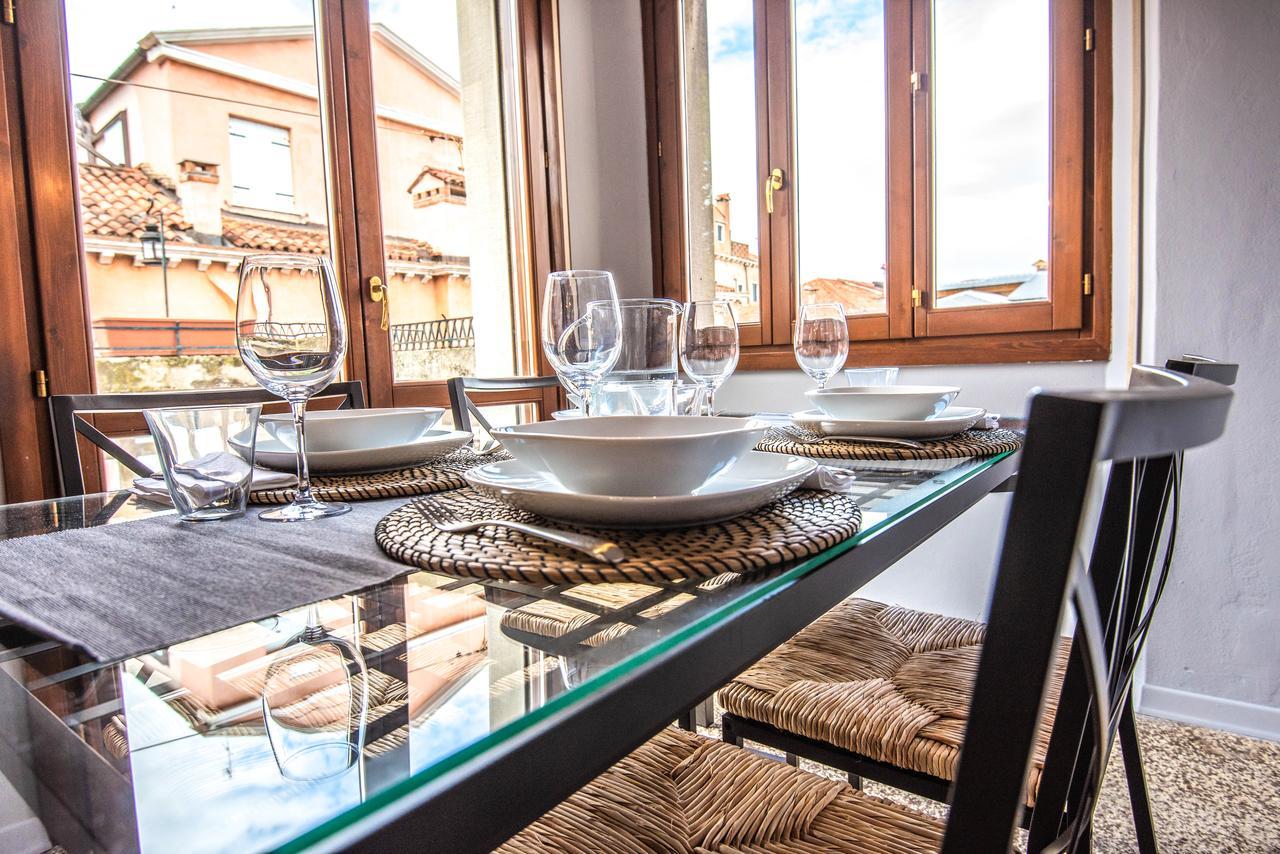 Greci Design Terrace Apartment Venesia Bagian luar foto