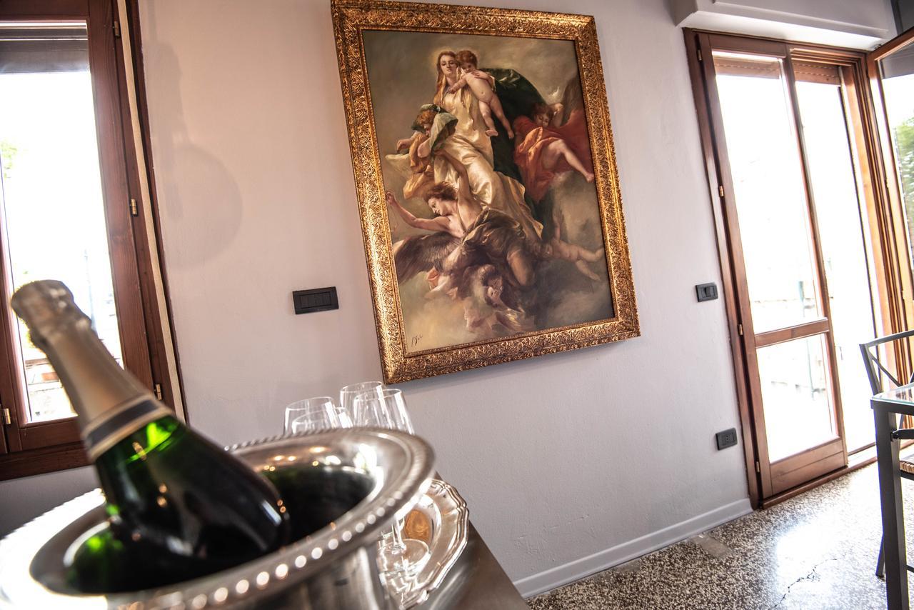 Greci Design Terrace Apartment Venesia Bagian luar foto
