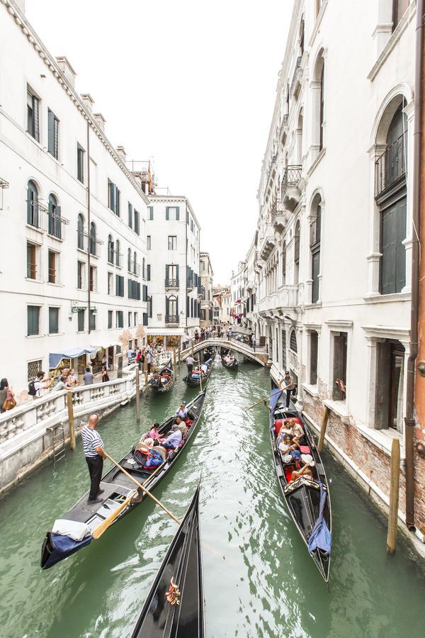 Greci Design Terrace Apartment Venesia Bagian luar foto